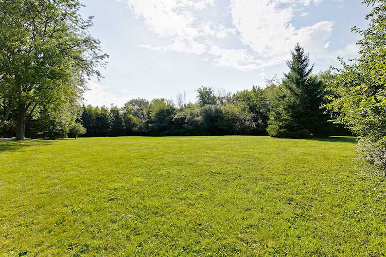 2556 Lincoln Ave Long Grove, IL 60047 | MLS 10523326 Photo 1