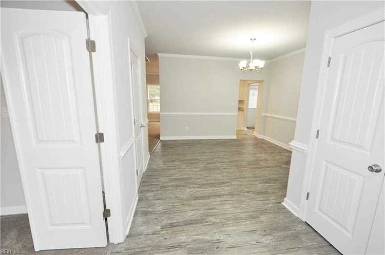 711 Bloom Ave Chesapeake VA 23325 | MLS# 10282408 - TREG.com Photo 1