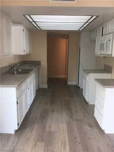 2139 Pine Breeze Ln Las Vegas, NV 89119