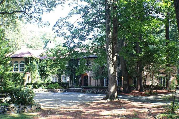 510 Randolph Avenue, Milton, MA 02186 - $1,700,000 - MLS#72565148 Photo 1