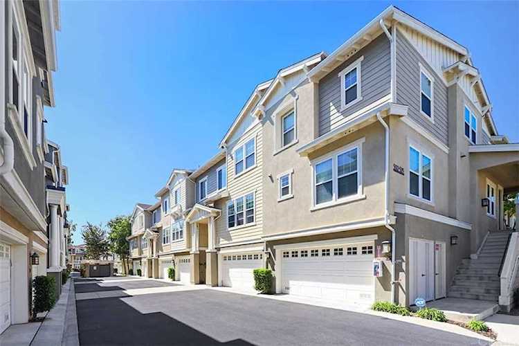 1800 Oak Street #501 Torrance, CA 90501 | MLS PW19224153 Photo 1