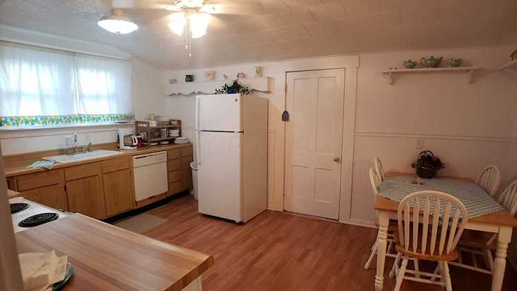 $98,000 - For sale - 1032 E Temple Street, Washington Court House, OH 43160 - MLS#219031720 - Fayette. - Quaint cottage straight from Victorian Magazine! This home has 4 large bedrooms and 2 baths...one... Photo 1