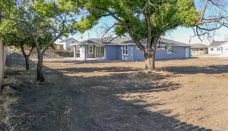 3734 View Court Santa Rosa, CA 95403 | MLS 21905217 Photo 1