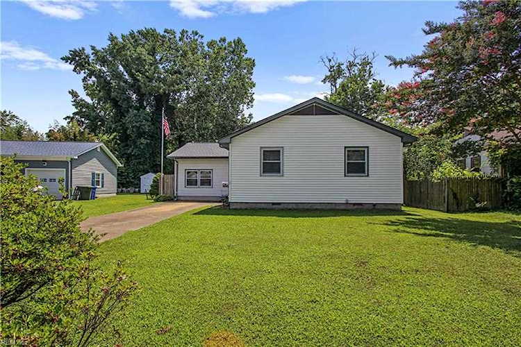 216 Bentley Dr Newport News VA 23602 | MLS# 10269054 - TREG.com Photo 1