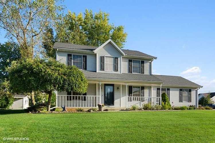 1403 Lexington Drive Winona Lake, IN 46590 | MLS 201941452 Photo 1