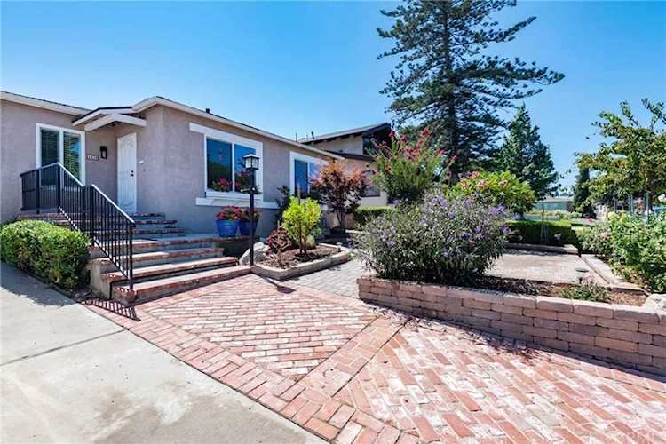 1676 266th Street Harbor City, CA 90710 | MLS PV19220446 Photo 1