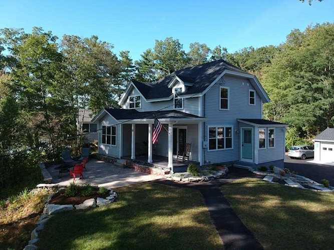 85 Lakeview Ave Bellingham, MA 02019