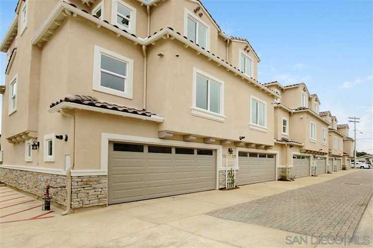 727 Magnolia Ave Carlsbad, CA 92008