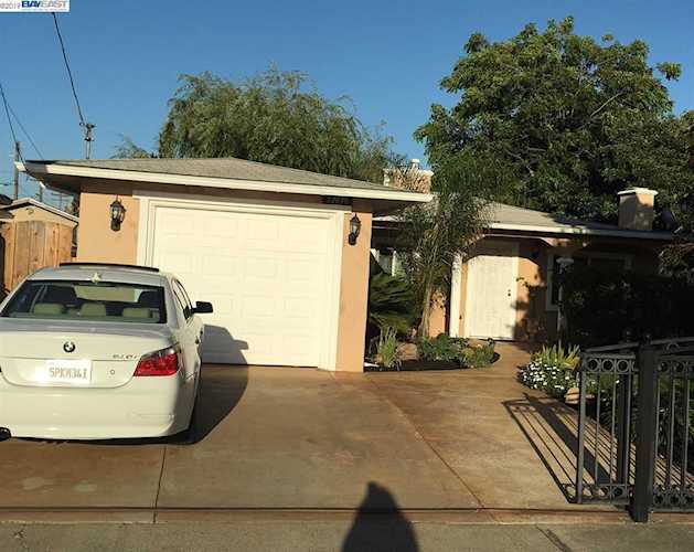 22070 Lucia St Hayward, CA 94541