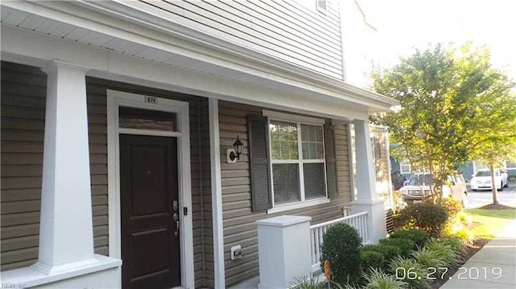 674 Lacy Oak Dr Chesapeake VA 23320 | MLS# 10267384 - TREG.com Photo 1