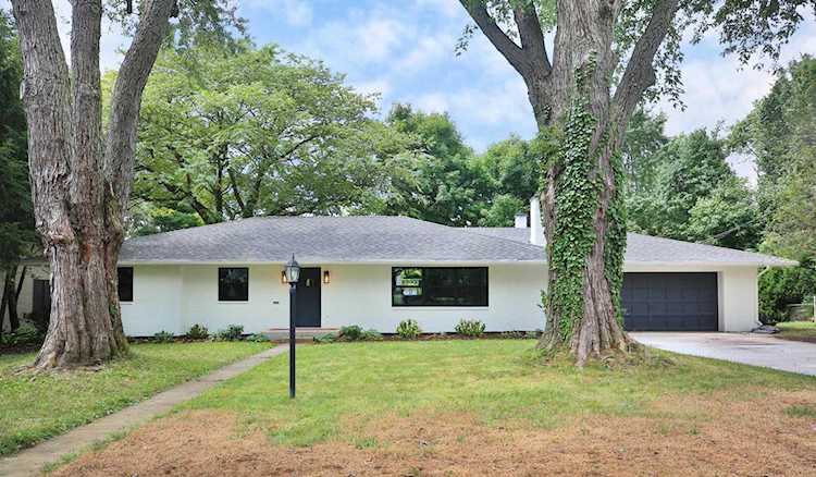 5815 Carrington Court Worthington, OH 43085 | MLS 219031686 Photo 1