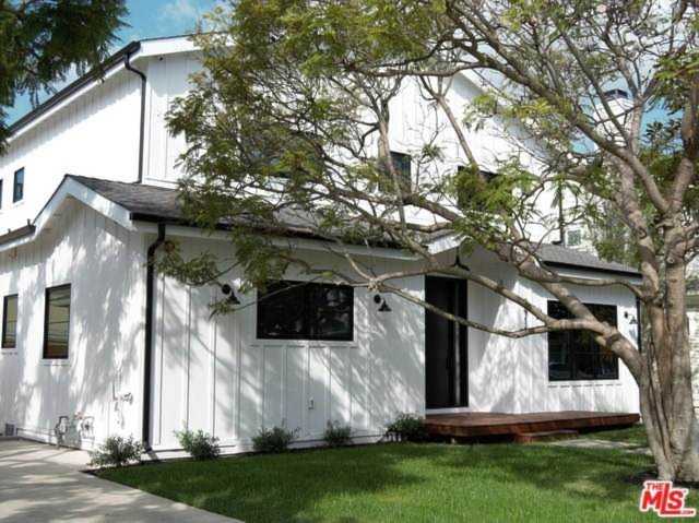 7911 Stewart Avenue Los Angeles, CA 90045