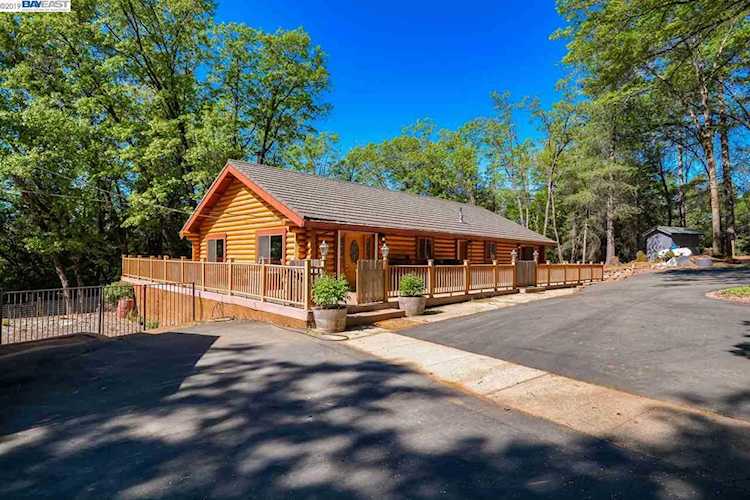 2320 Buffalo Hill Rd Georgetown, CA 95634 | MLS 40863508 Photo 1