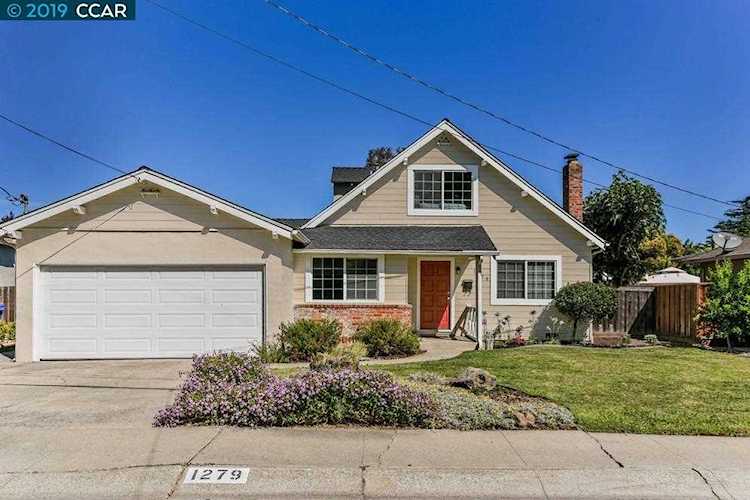 1279 Shakespeare Dr Concord, CA 94521 | MLS 40875275 Photo 1
