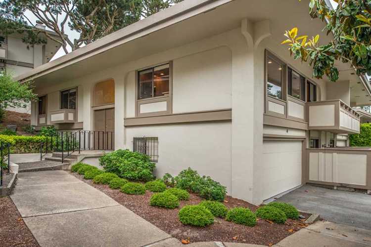 4 Skyline Crest Monterey, CA 93940 | MLS 52203403 Photo 1