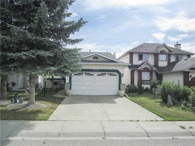 16126 Shawbrooke Road SW Calgary, AB T2y 3B2