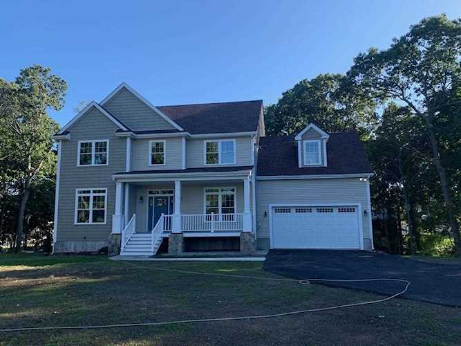 951 Commercial Weymouth, MA 02189 | MLS 72568011 Photo 1