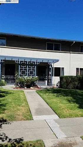 411 Craven Ct Hayward, CA 94541 | MLS 40875195 Photo 1