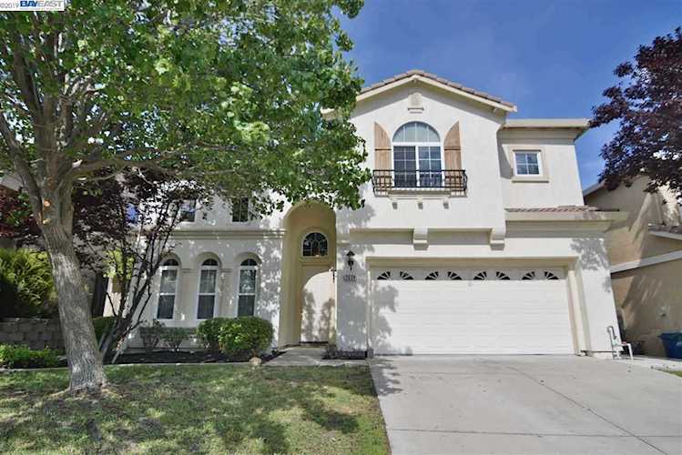 2624 Pearlite Way Antioch, CA 94531 | MLS 40875899 Photo 1