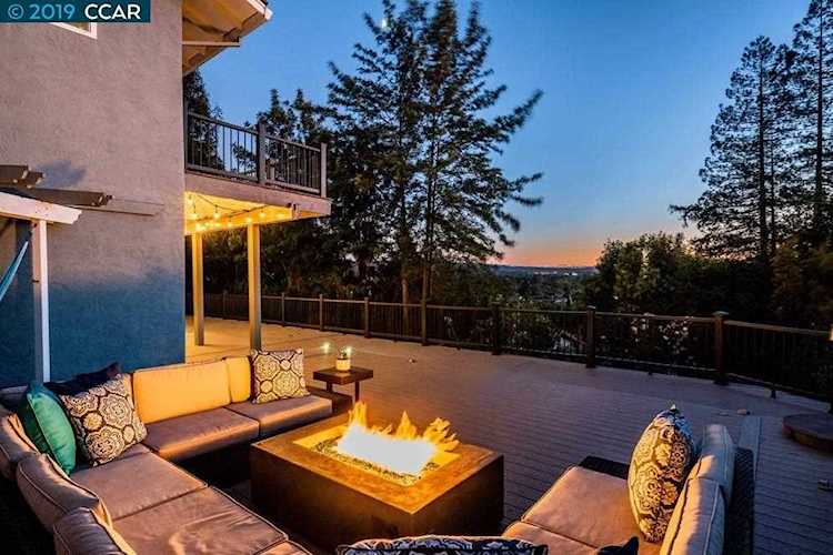 741 Daffodil Way Concord, CA 94518 | MLS 40881410 Photo 1
