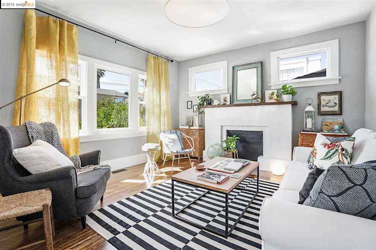 6220 Baker St Oakland, CA 94608 | MLS 40881577 Photo 1