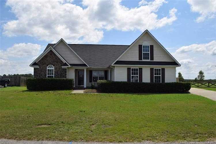 461 Morning Glory Dr Raeford, NC 28376 | MLS 613686 Photo 1