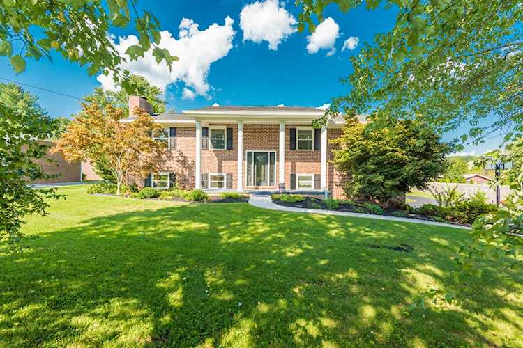 724 Eblen Circle Kingston, TN 37763 | MLS 1093494 Photo 1