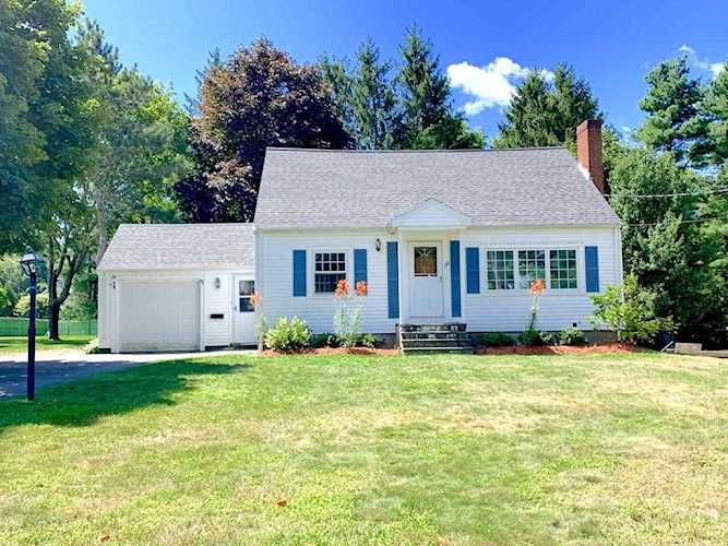 58 Frairy St, Medfield, MA 02052 - $440,000 - MLS#72548484 Photo 1