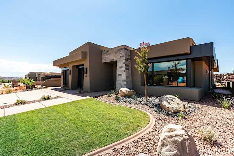1355 E Snow Canyon Parkway #4 Ivins, UT 84738