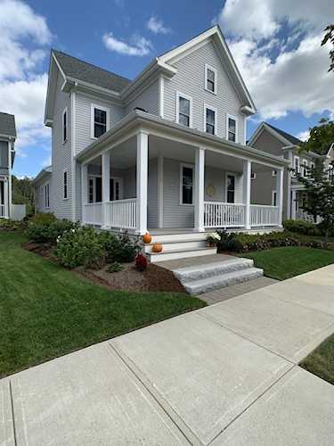 72 Snowbird Ave Weymouth, MA 02190 | MLS 72570662 Photo 1
