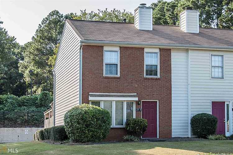 253 Mill Creek Pl Roswell, GA 30076 | MLS 8663619 Photo 1