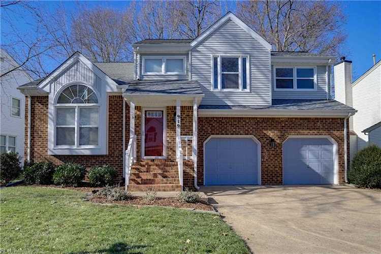 919 Edgewater Dr Newport News, VA 23602