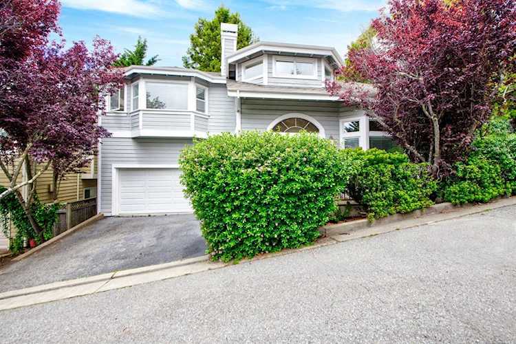2 Shayan Court Mill Valley, CA 94941 | MLS 21912674 Photo 1