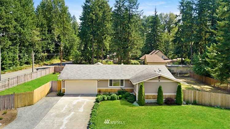 27413 94th Ave CT E Graham, WA 98338 | MLS ® 1499010 Photo 1