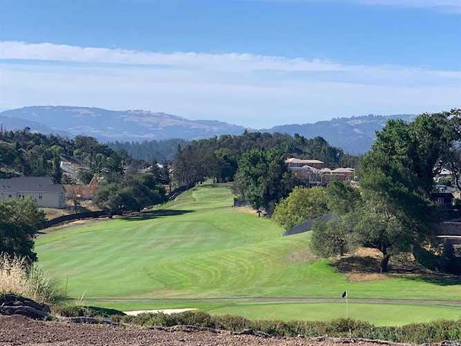 3790 Saint Andrews Drive Santa Rosa, CA 95403 | MLS 21916675 Photo 1