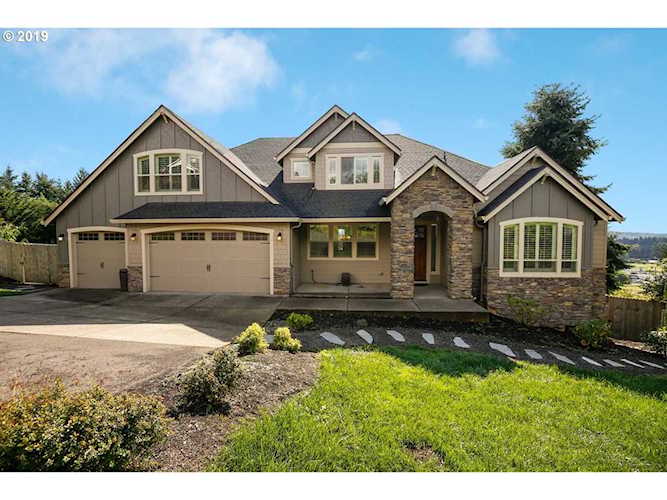 27003 NE 22nd St Camas, WA 98607