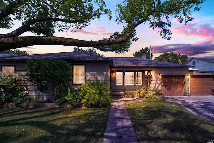 361 Monroe Street Napa, CA 94559 | MLS 21902094 Photo 1