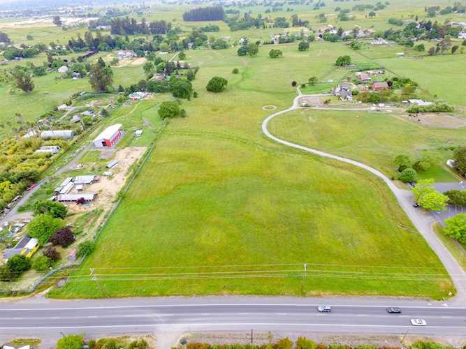 3461 Stony Point Road Santa Rosa, CA 95407 | MLS 21910393 Photo 1
