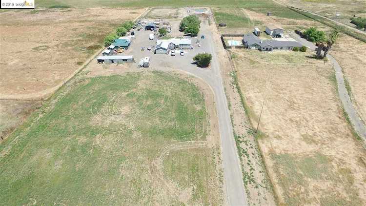 2900 Delta Rd Brentwood, CA 94513 | MLS 40867922 Photo 1