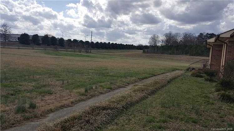 3916 Helmsville Rd Monroe, NC 28110