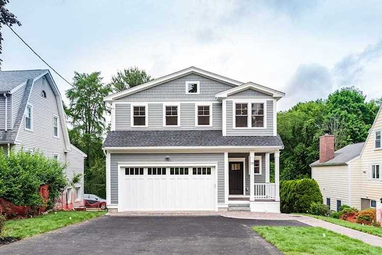 255 Marrett Rd Lexington, MA 02421 | MLS 72523559 Photo 1