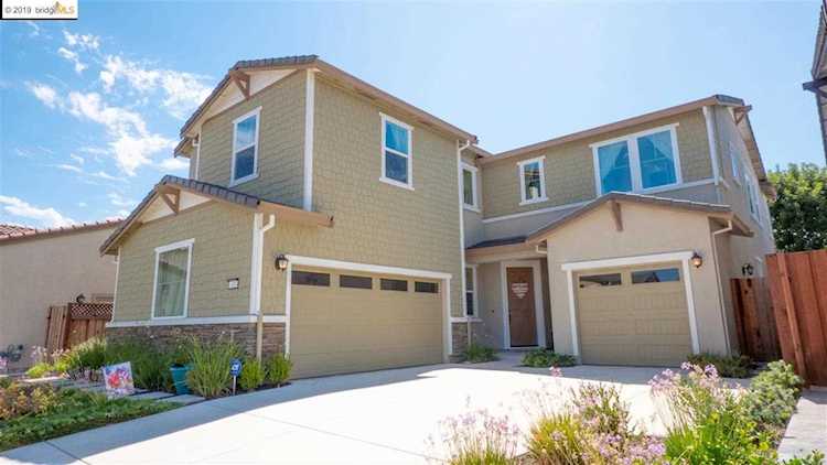 418 Lotus Ct Brentwood, CA 94513 | MLS 40881122 Photo 1