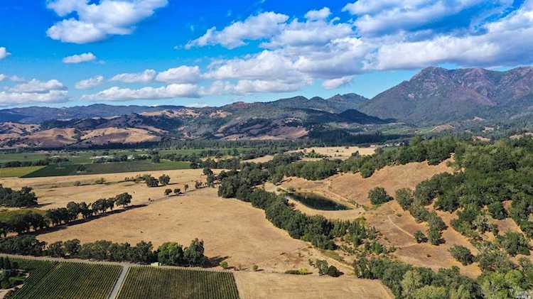 11490 Franz Valley Road Calistoga, CA 94515