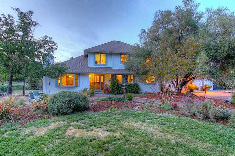 1731 Weiss Lane Penngrove, CA 94951 | MLS 21911933 Photo 1