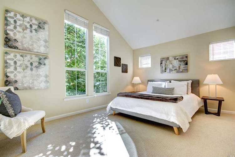 111 Amelia Way Novato, CA 94949 | MLS 21917658 Photo 1