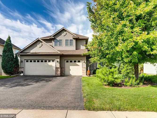 10629 Vera Cruz Drive N Brooklyn Park, MN 55443