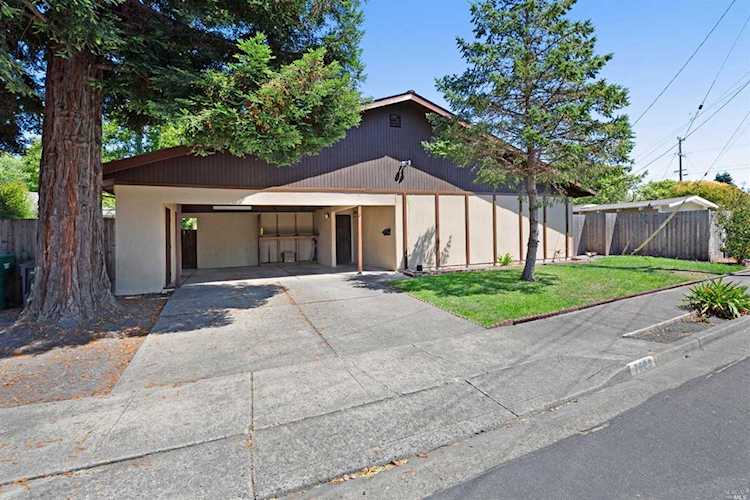 7523 Blair Avenue Rohnert Park, CA 94928 | MLS 21922491 Photo 1