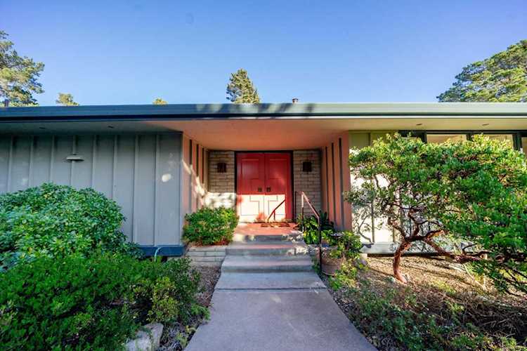 132 Del Mesa Carmel Carmel, CA 93923 | MLS 52166946 Photo 1