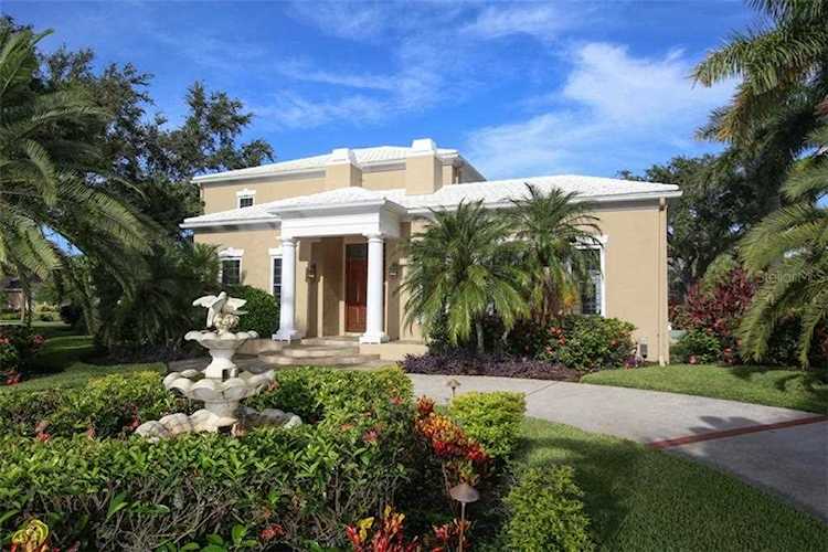 4369 Boca Pointe Dr Sarasota, FL 34238