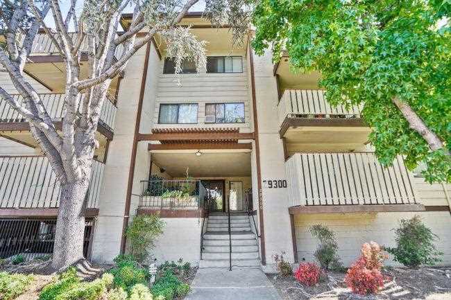 29300 Dixon Street Hayward, CA 94544 | MLS 52205470 Photo 1